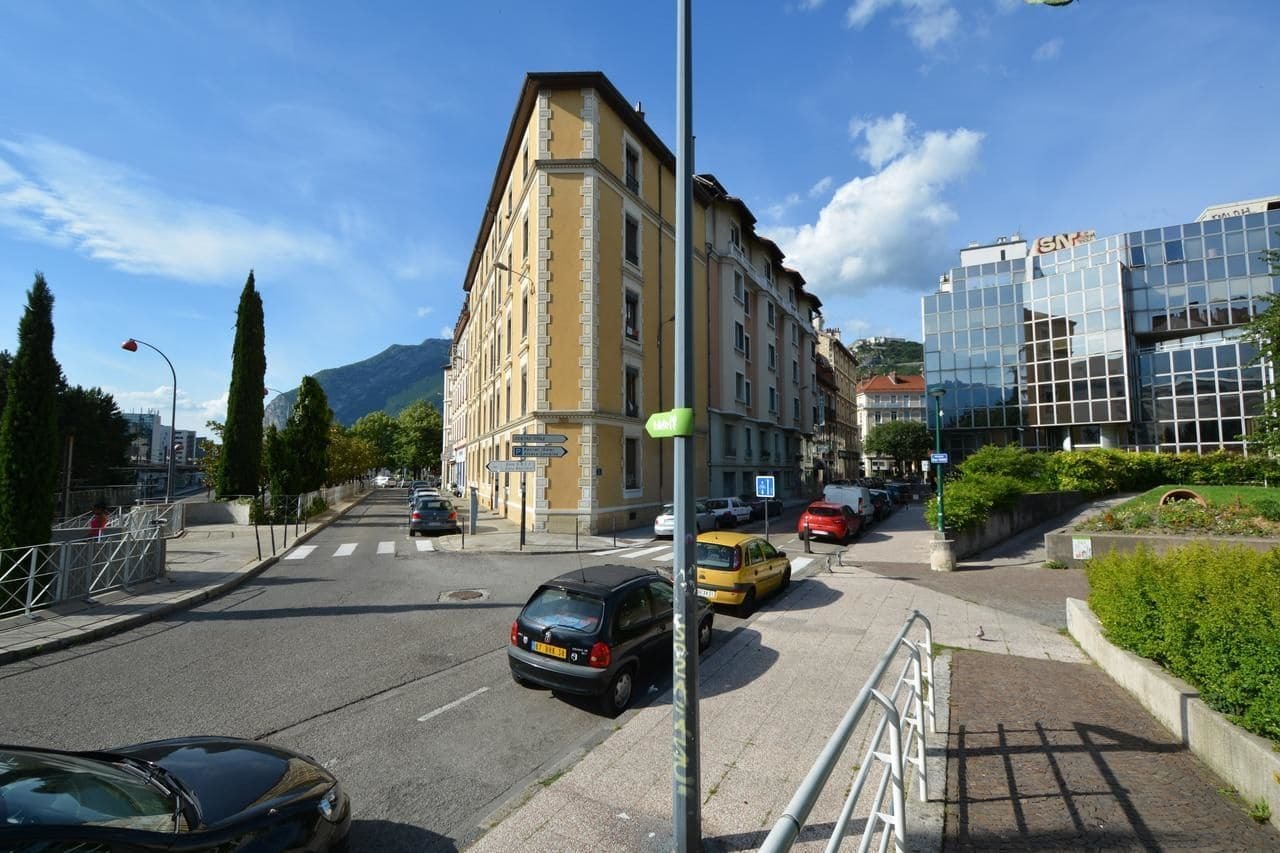 Hotel Lux Grenoble Esterno foto